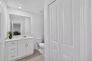36227 Joseph Blake St, Zephyrhills, FL 33541 - Photo 31