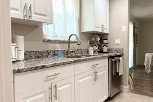 4321 Peacock Rd, Spring Hill, FL 34608 - Photo 15