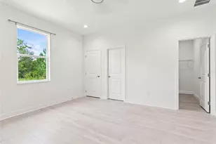 9505 Luna Dr, Saint Cloud, FL 34773 - Photo 15