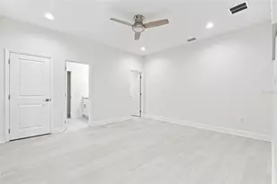 9505 Luna Dr, Saint Cloud, FL 34773 - Photo 13