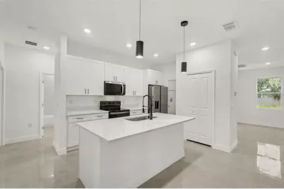 612 Waycross Road SW, Palm Bay, FL 32908 - Photo 9