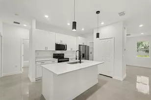 612 Waycross Rd SW, Palm Bay, FL 32908 - Photo 9