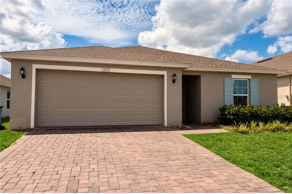 1202 Tupelo Trl - 1202 Tupelo Trl, Haines City, FL 33844 Luxury Property | Jose Angel Pina