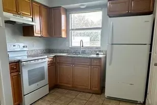 709 Bryon Ct, Lakeland, FL 33810 - Photo 3