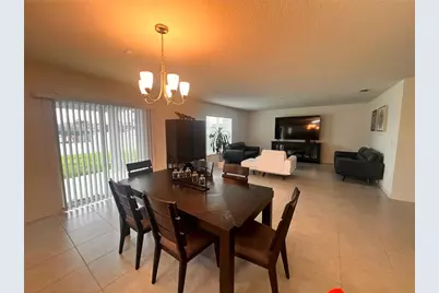 3209 Eagle Hammock Circle, Kissimmee, FL 34743 - Photo 3