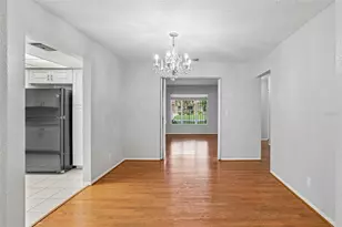 13178 88th Ave N, Seminole, FL 33776 - Photo 9