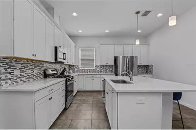 9184 Olmo Court, Davenport, FL 33897 - Photo 7