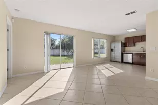 2224 Mallard Creek Cir, Kissimmee, FL 34743 - Photo 13