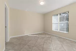 2224 Mallard Creek Cir, Kissimmee, FL 34743 - Photo 23