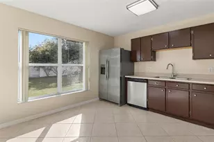 2224 Mallard Creek Cir, Kissimmee, FL 34743 - Photo 17