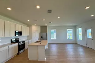 5515 Guava Ct, Kissimmee, FL 34758 - Photo 3