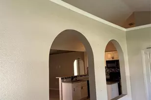 317 Chelmsford Ct, Kissimmee, FL 34758 - Photo 3