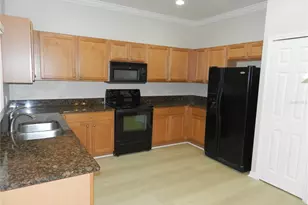 542 Portofino Dr, Poinciana, FL 34759 - Photo 13