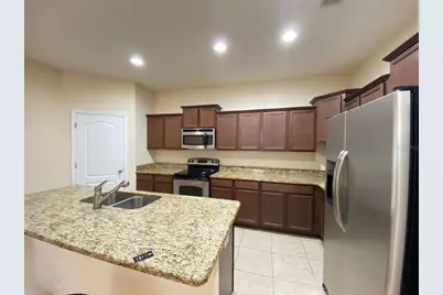 2555 Carrickton Circle, Orlando, FL 32824 - Photo 5