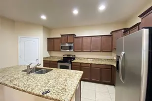 2555 Carrickton Cir, Orlando, FL 32824 - Photo 5