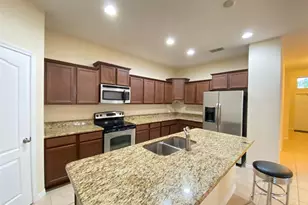 2555 Carrickton Cir, Orlando, FL 32824 - Photo 7