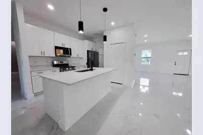 1098 Hammacher Avenue SW, Palm Bay, FL 32908 - Photo 11