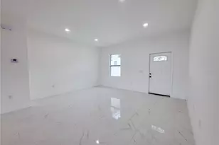 1098 Hammacher Ave SW, Palm Bay, FL 32908 - Photo 7