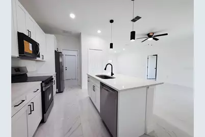1098 Hammacher Avenue SW, Palm Bay, FL 32908 - Photo 9