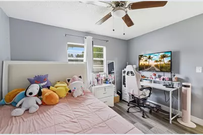 524 Pigeon Cir, Orlando, FL 32825 - Photo 17