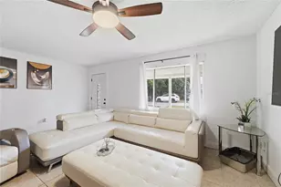 524 Pigeon Cir, Orlando, FL 32825 - Photo 5