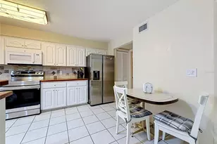 8830 Dr Martin Luther King Jr Street N, Saint Petersburg, FL 33702 - Photo 13