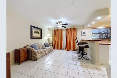 8830 Dr Martin Luther King Jr Street N #UNIT 2B, Saint Petersburg, FL 33702 - Photo 9