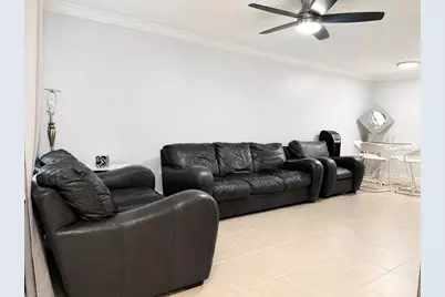 3012 Parkway Boulevard #105, Kissimmee, FL 34747 - Photo 5