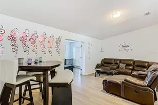 406 Jay Ct, Poinciana, FL 34759 - Photo 5
