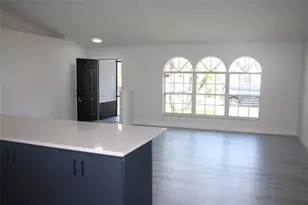 2537 Jasmine Trace Dr, Kissimmee, FL 34758 - Photo 9