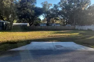 325 Donald Ln, Winter Haven, FL 33880 - Photo 1