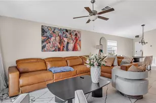 1841 Crinkle Leaf Ct, Ruskin, FL 33570 - Photo 15