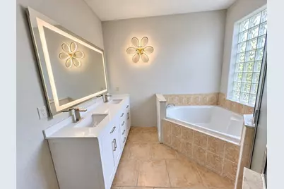 2416 Regent Way, Kissimmee, FL 34758 - Photo 11