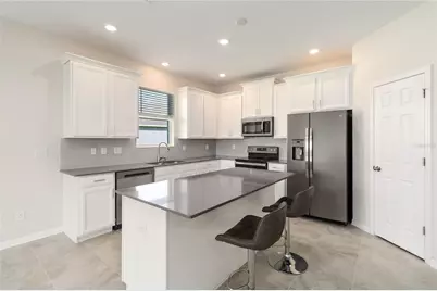 1651 Chatsworth Circle, Saint Cloud, FL 34771 - Photo 9