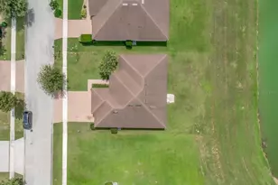 3851 Gulf Shore Cir, Kissimmee, FL 34746 - Photo 7