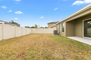 15407 Lost Creek Ln, Ruskin, FL 33573 - Photo 25