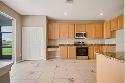 2321 The Oaks Boulevard, Kissimmee, FL 34746 - Photo 17