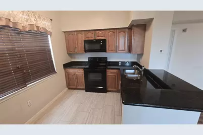 2600 Robert Trent Jones Drive #916, Orlando, FL 32835 - Photo 7