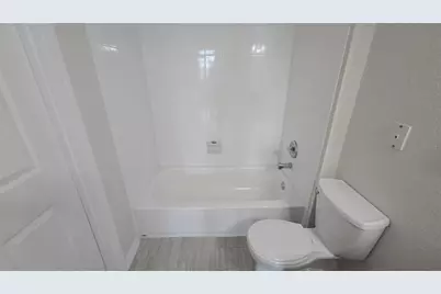 2600 Robert Trent Jones Drive #916, Orlando, FL 32835 - Photo 17