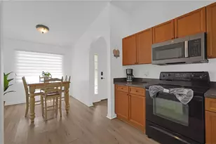 470 Paradise Woods Ct, Davenport, FL 33896 - Photo 11