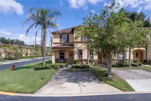 354 La Mirage St, Davenport, FL 33897 - Photo 9