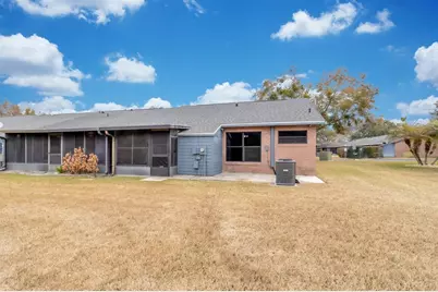 2432 King Oak Court, Saint Cloud, FL 34769 - Photo 5