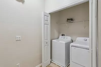 2820 Oakwater Drive, Kissimmee, FL 34747 - Photo 27