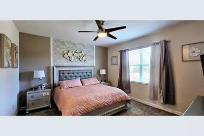 2424 Camden Park Avenue, Davenport, FL 33837 - Photo 11