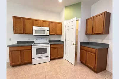 219 Knoll Wood Drive, Poinciana, FL 34759 - Photo 9