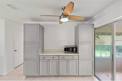 40319 Orange Circle, Lady Lake, FL 32159 - Photo 9