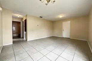 606 Claude Holmes Sr Ave, Haines City, FL 33844 - Photo 5