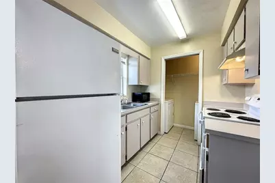 606 Claude Holmes Sr Avenue, Haines City, FL 33844 - Photo 9