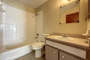 606 Claude Holmes Sr Ave, Haines City, FL 33844 - Photo 11