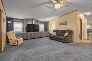 6627 Westchester Dr NE, Winter Haven, FL 33881 - Photo 5